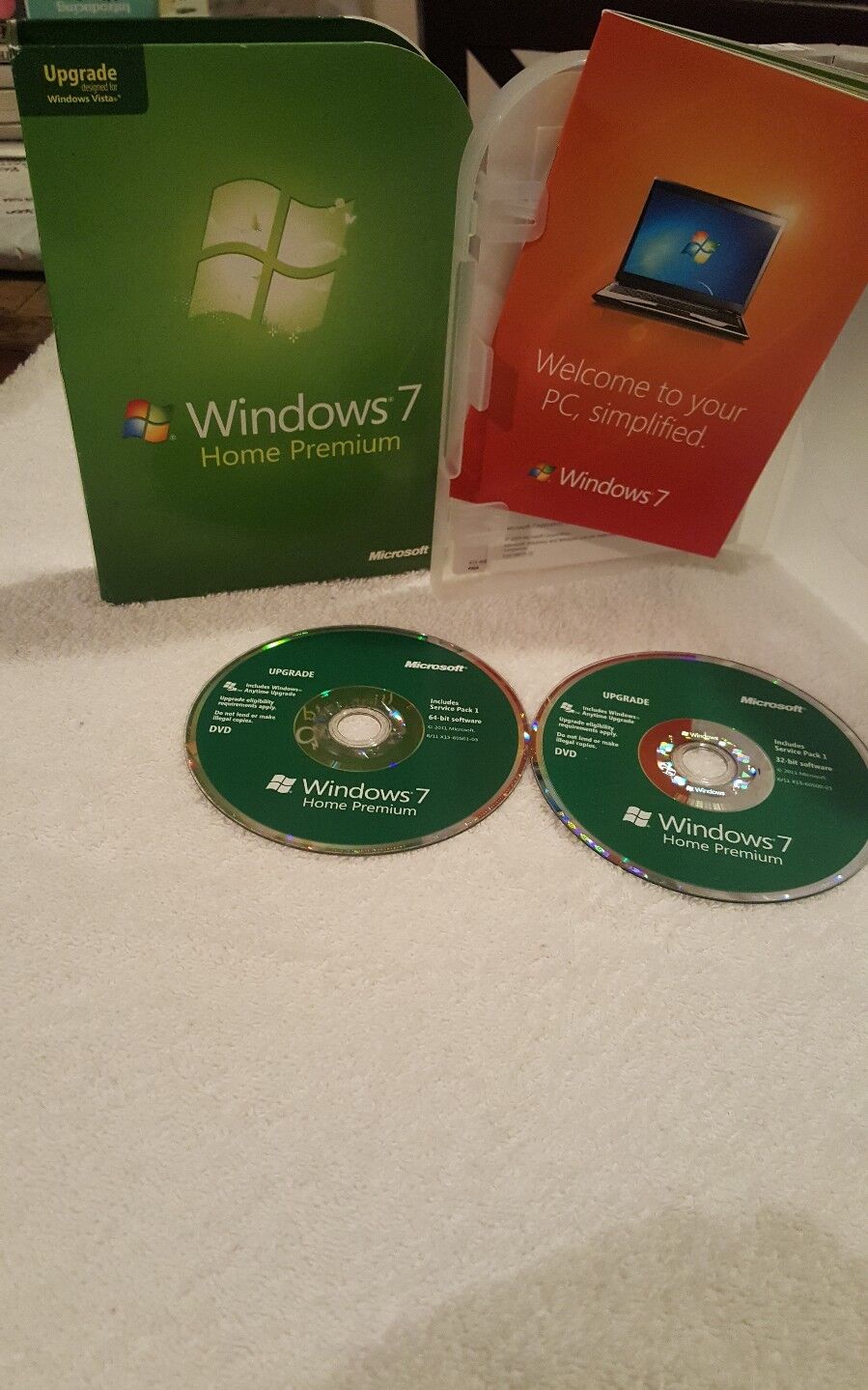 Microsoft Home Premium (License + Media) (1 Computer/s) - Upgrade for Windows P…