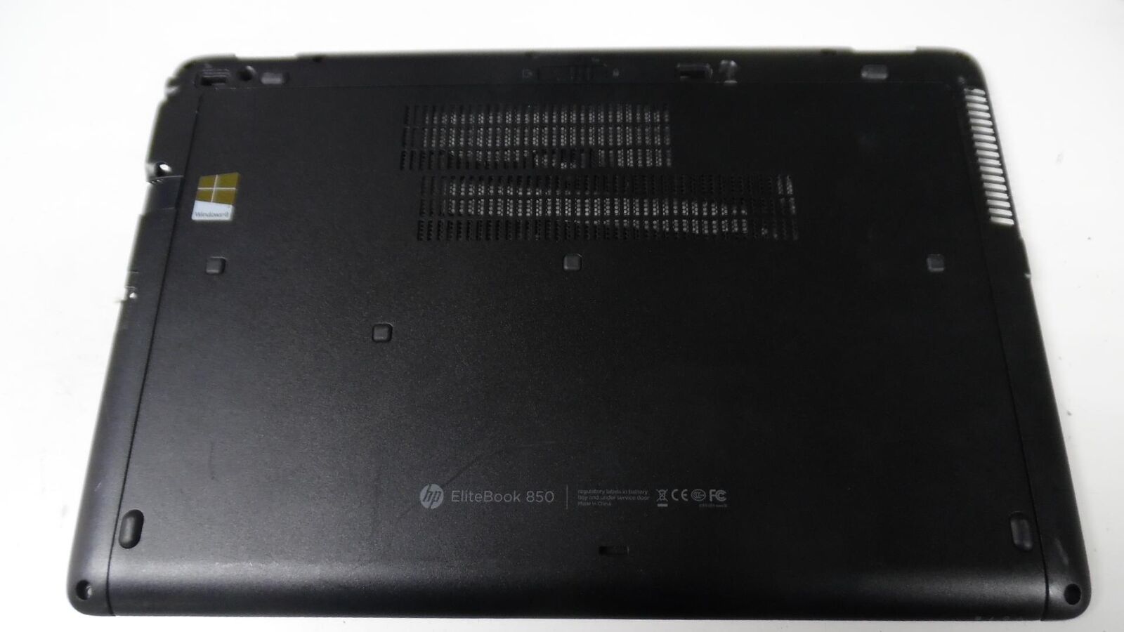 OEM HP EliteBook 850 G1 - Bottom Chassis w/ Base Case - 765811-001