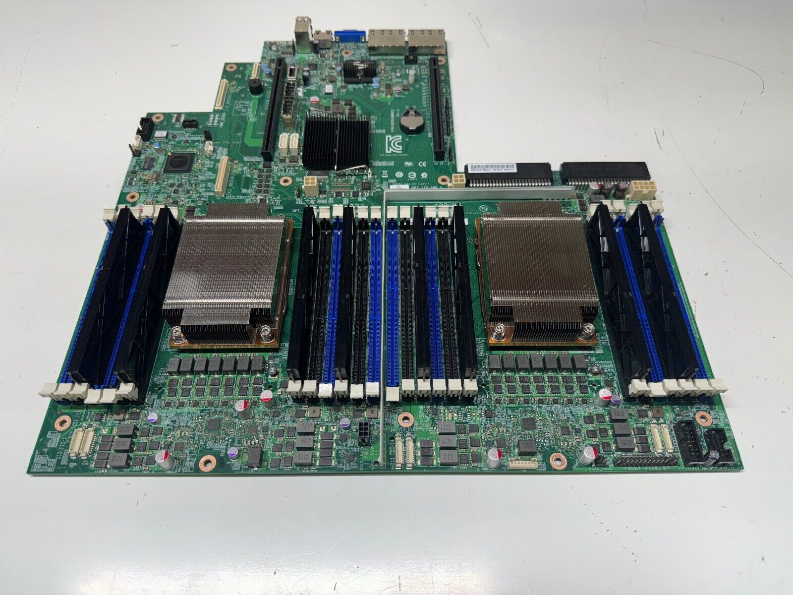 Intel Server Motherboard S2600G DA0S6GMB8C1 REV:C G11481-353 +Heat Sinks