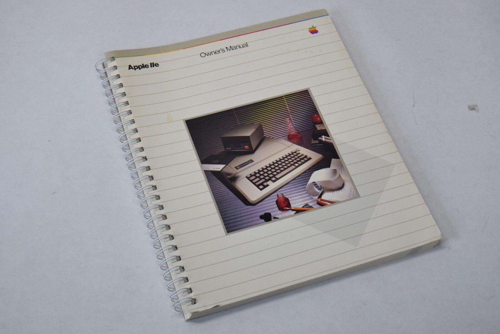 Apple IIe Owner's Manual Book 030-0356-C