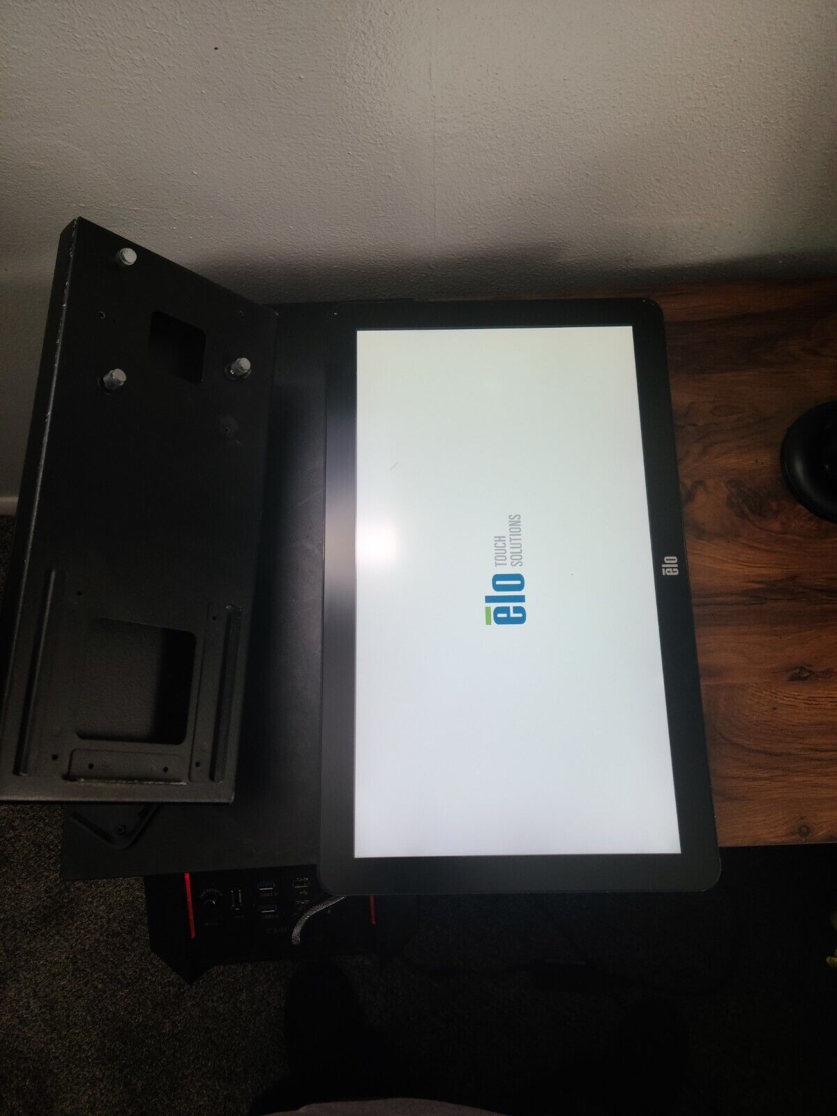 Elo 2201L 22 in Touchscreen LED Monitor