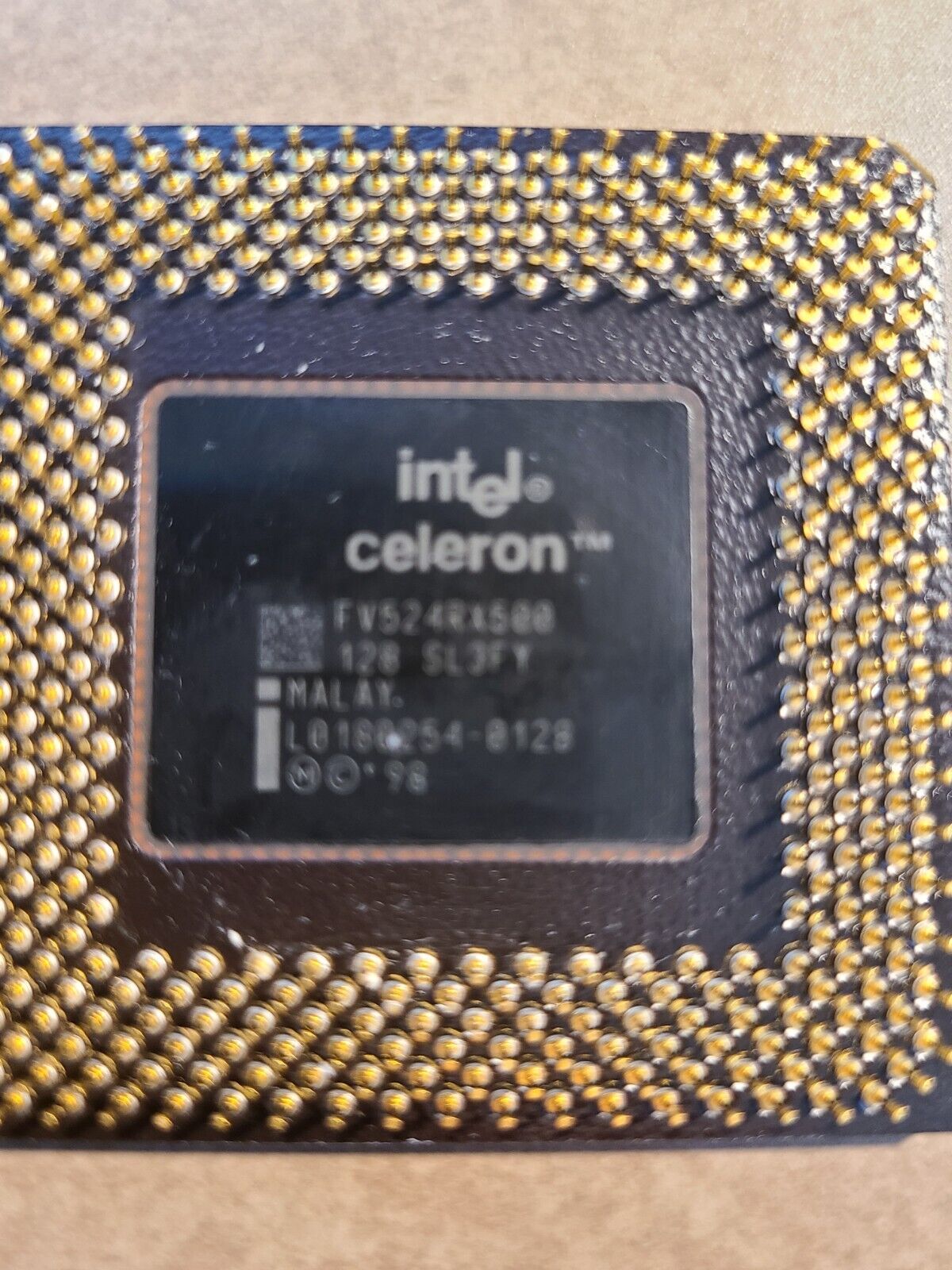  Intel Celeron 500MHz SL3FY (FV80524RX500128SL3FY) CPU - Used, Tested OK