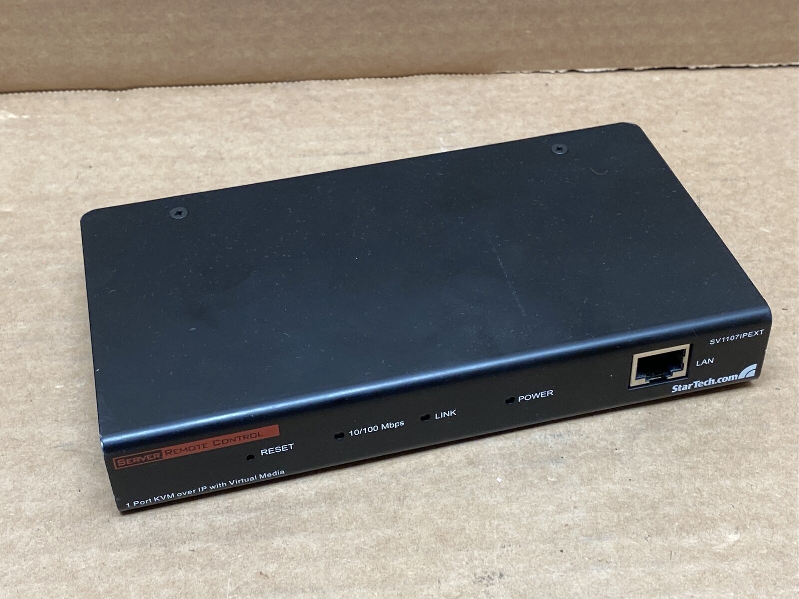 StarTech 1-Port Remote Control KVM Over IP with Virtual Media SV1107IPEXT