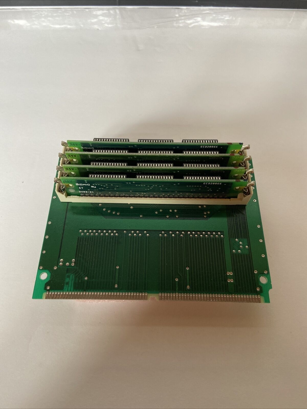 SimmVerter 30 pin to 72 pin SIMM converter Model B High profile with 4x1mb SIMMS