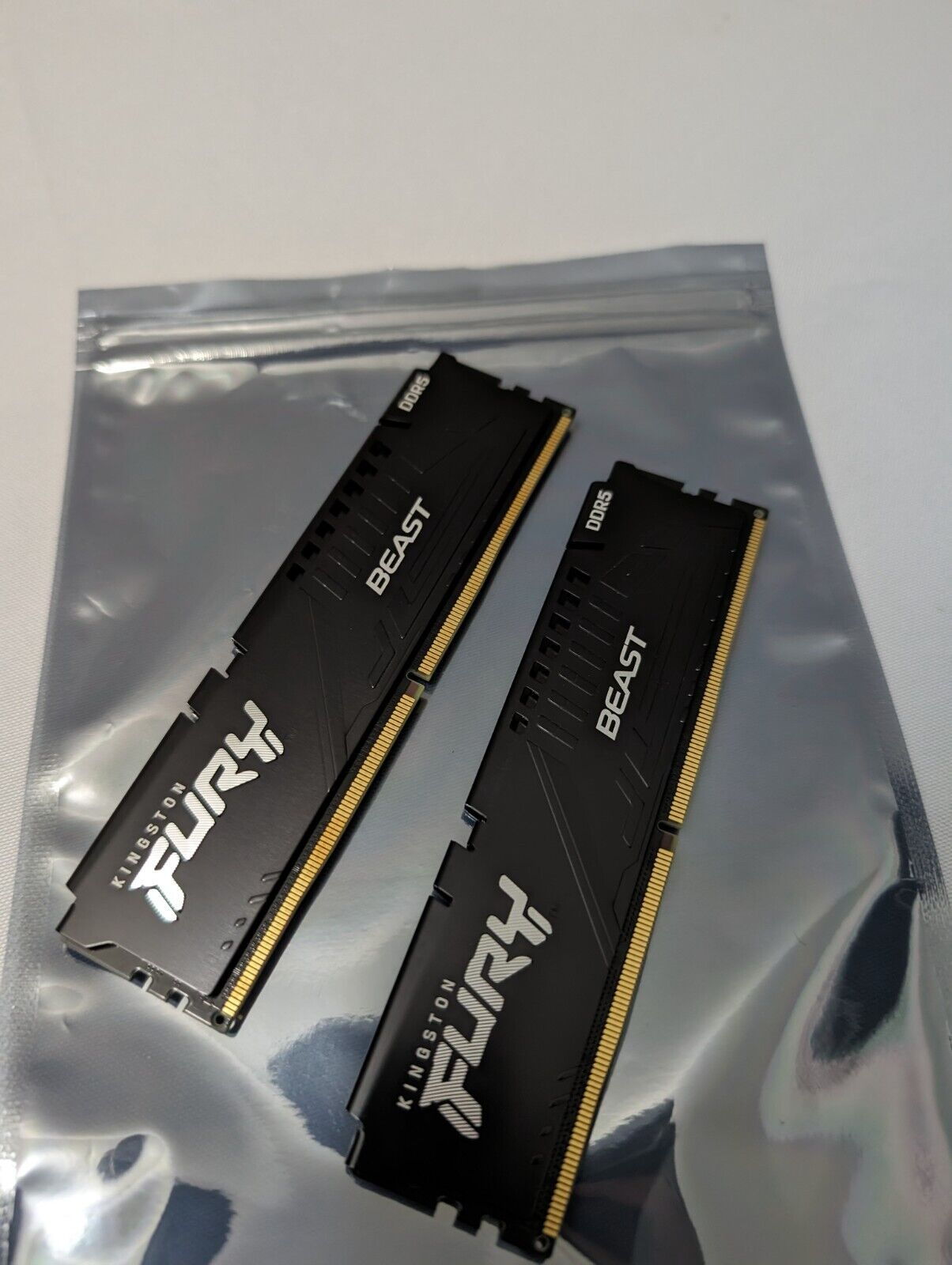 Kingston Fury Beast 32GB (2x16) 4800MHz DDR5 Memory RAM KF548C38BB-16