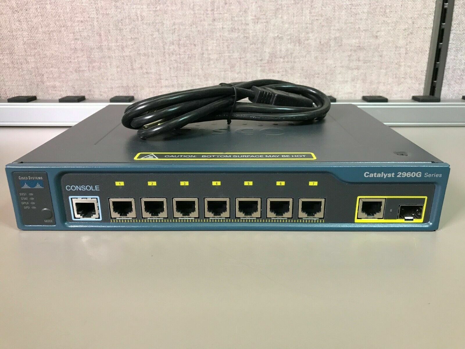 Cisco WS-C2960G-8TC-L Gigabit Ethernet Switch 2960G 