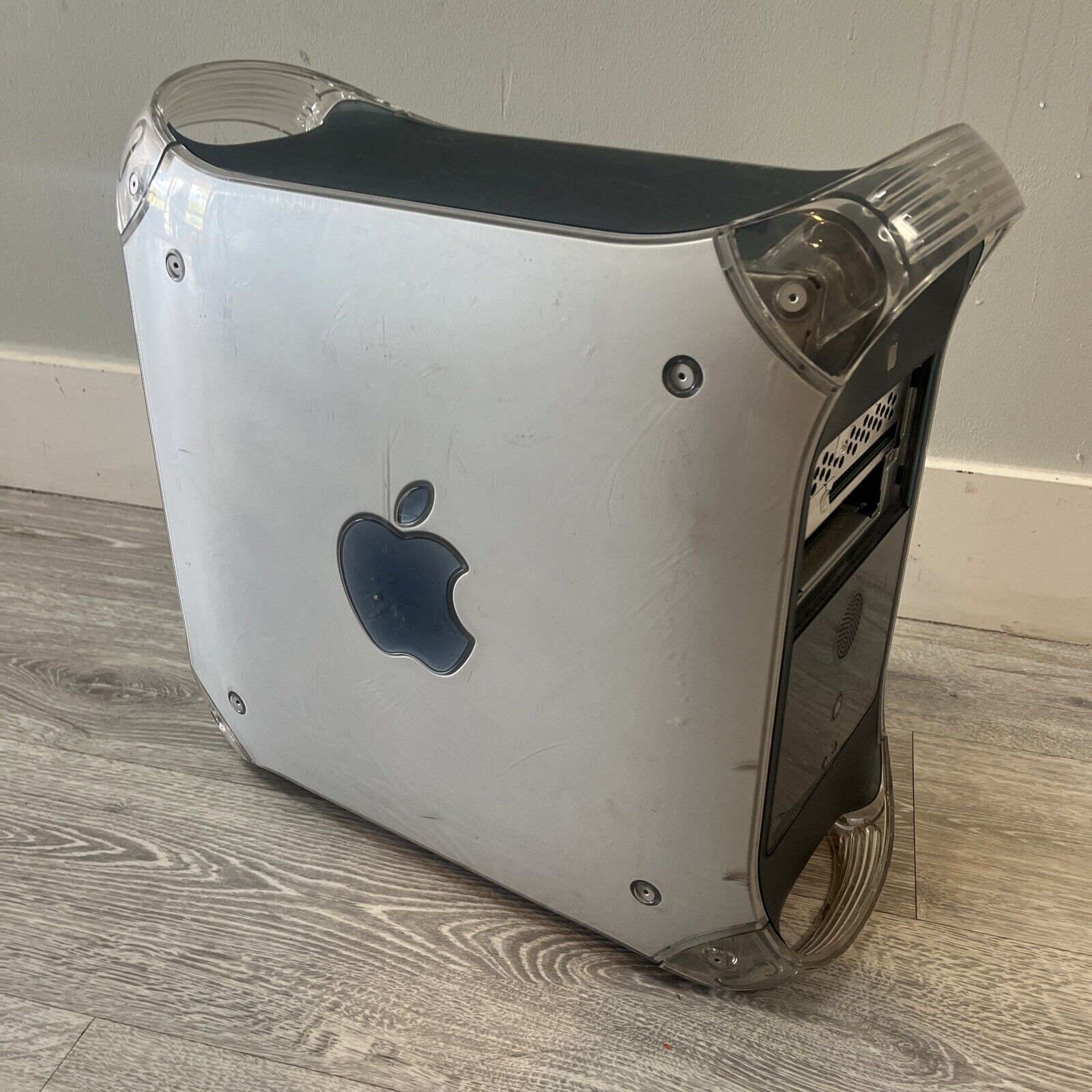 Apple PowerMac Power Macintosh G4 Tower Mac