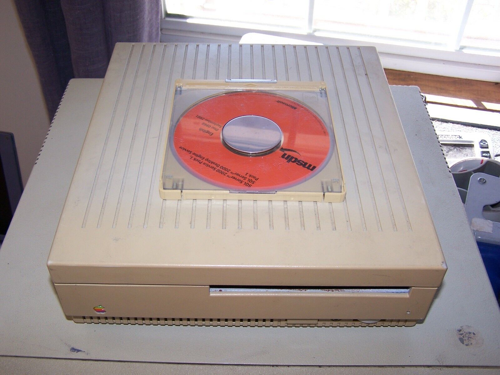 AppleCD SC M2850 Caddy Style External CD-ROM Drive - Estate Sale