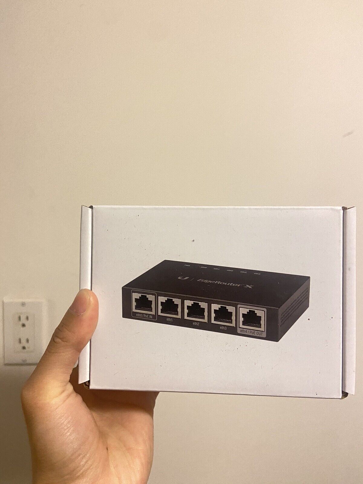 New In Box - Ubiquiti Networks EdgeRouter X (ER-X) 5-Port Gigabit Wired Router