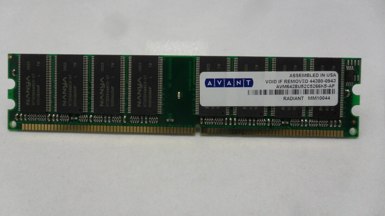NCR DDR SDRAM DIMM 2.5V 1GB 128MX64 Memory Module Grade B AVM6428U52C5266K5-AP