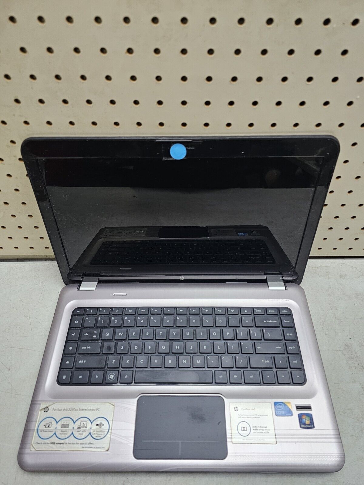 HP Pavilion dv6-325us Laptop - AMD Turion 64 - NO HDD/RAM/OS - Read Description