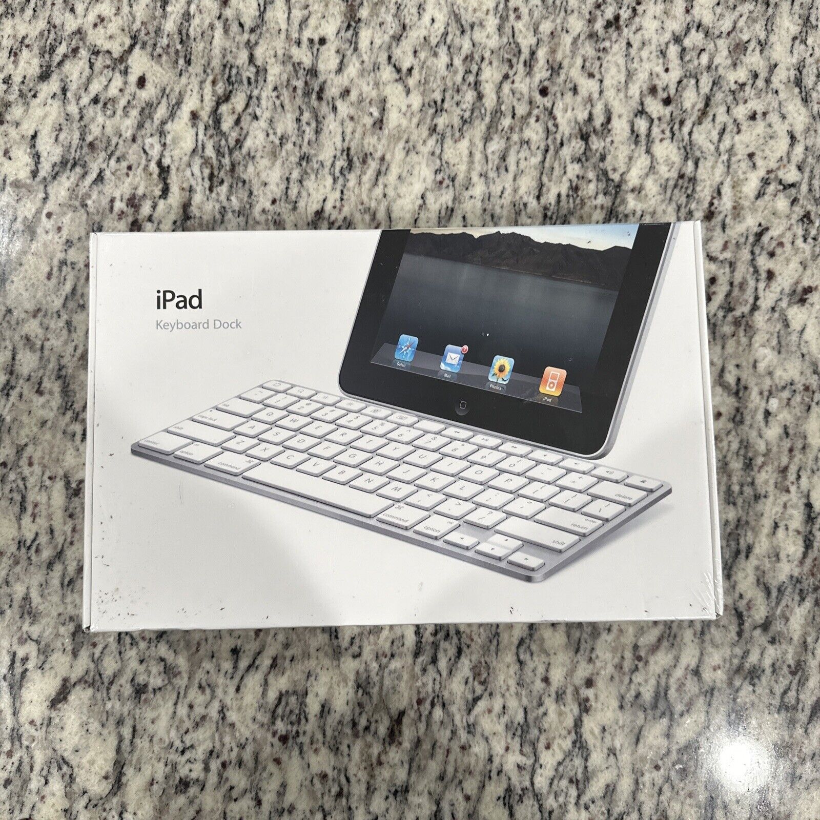 Apple Keyboard Dock for Apple iPad - MC5331LL/A - FACTORY SEALED - NEW