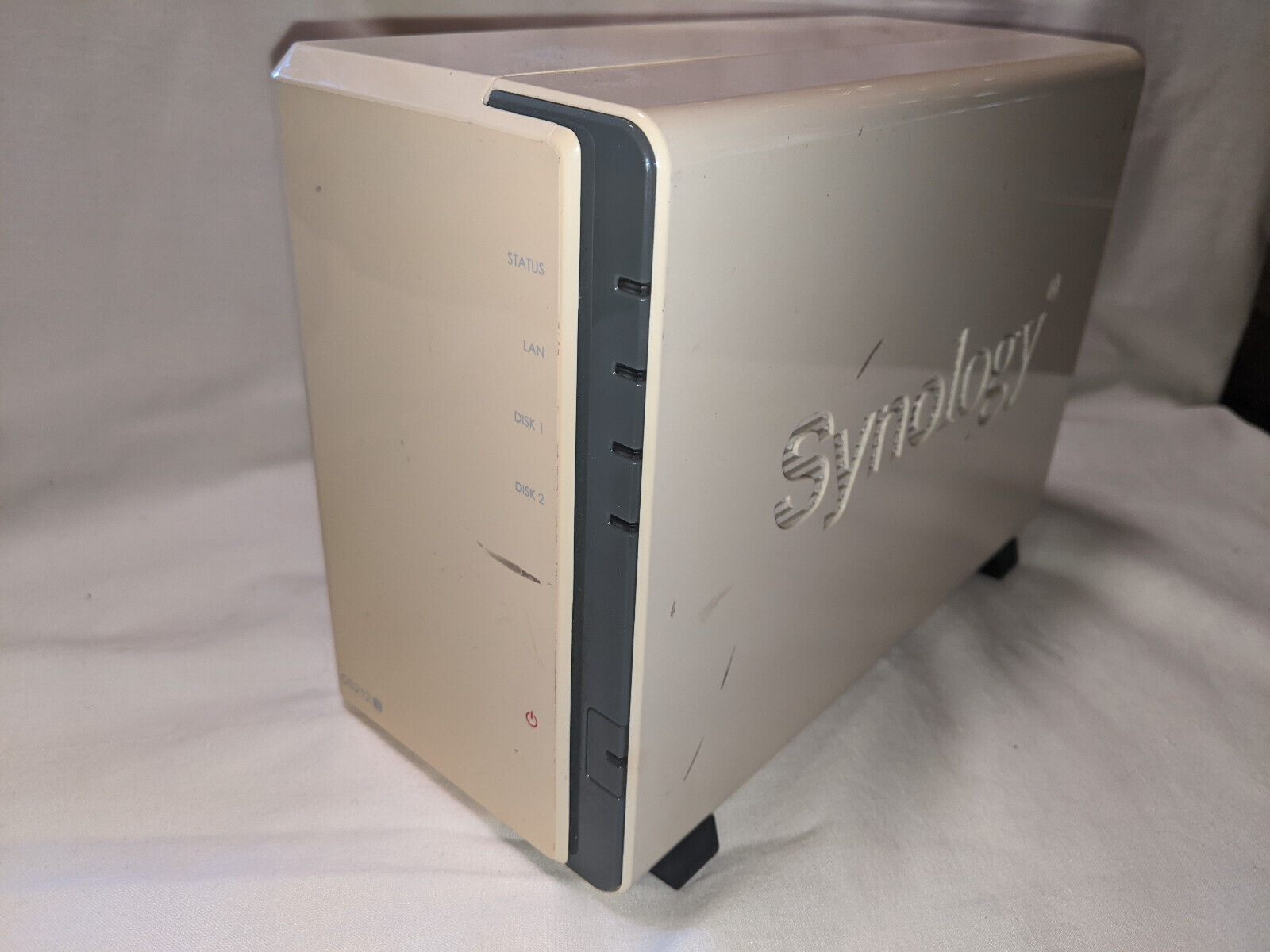 Synology DiskStation DS212j 3TB Total (2TB + 1 TB) - Not Fully Tested