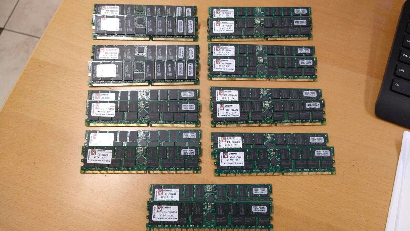 KTD-PE2650/4G Kingston 36GB Kit (9 X 4GB) PC2100 DDR-266MHz Registered ECC 