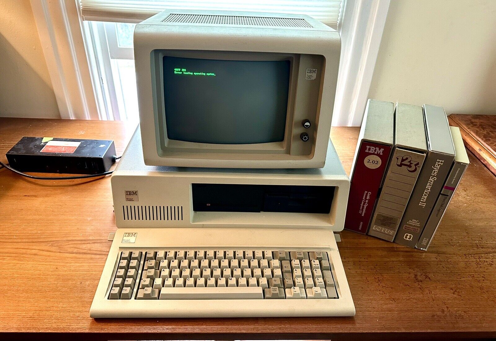 Vintage IBM PC Model 5150 w/ Extras