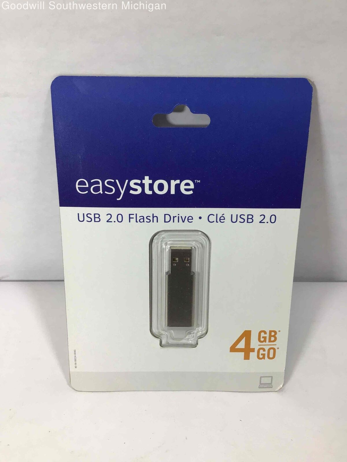 *LOT OF 30* EasyStore USB 2.0 Flash Drive 4GB NEW