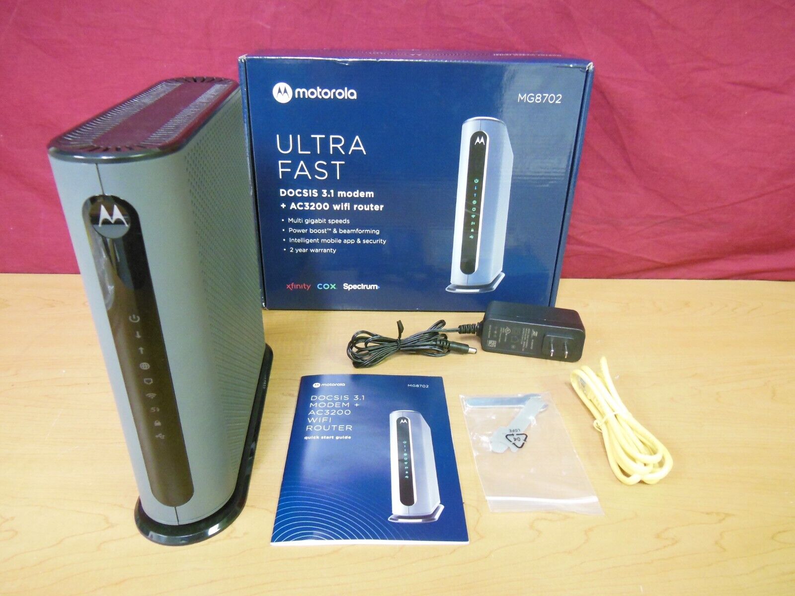 Motorola MG8702 DOCSIS 3.1 Cable Modem + AC3200 Wi-Fi Router