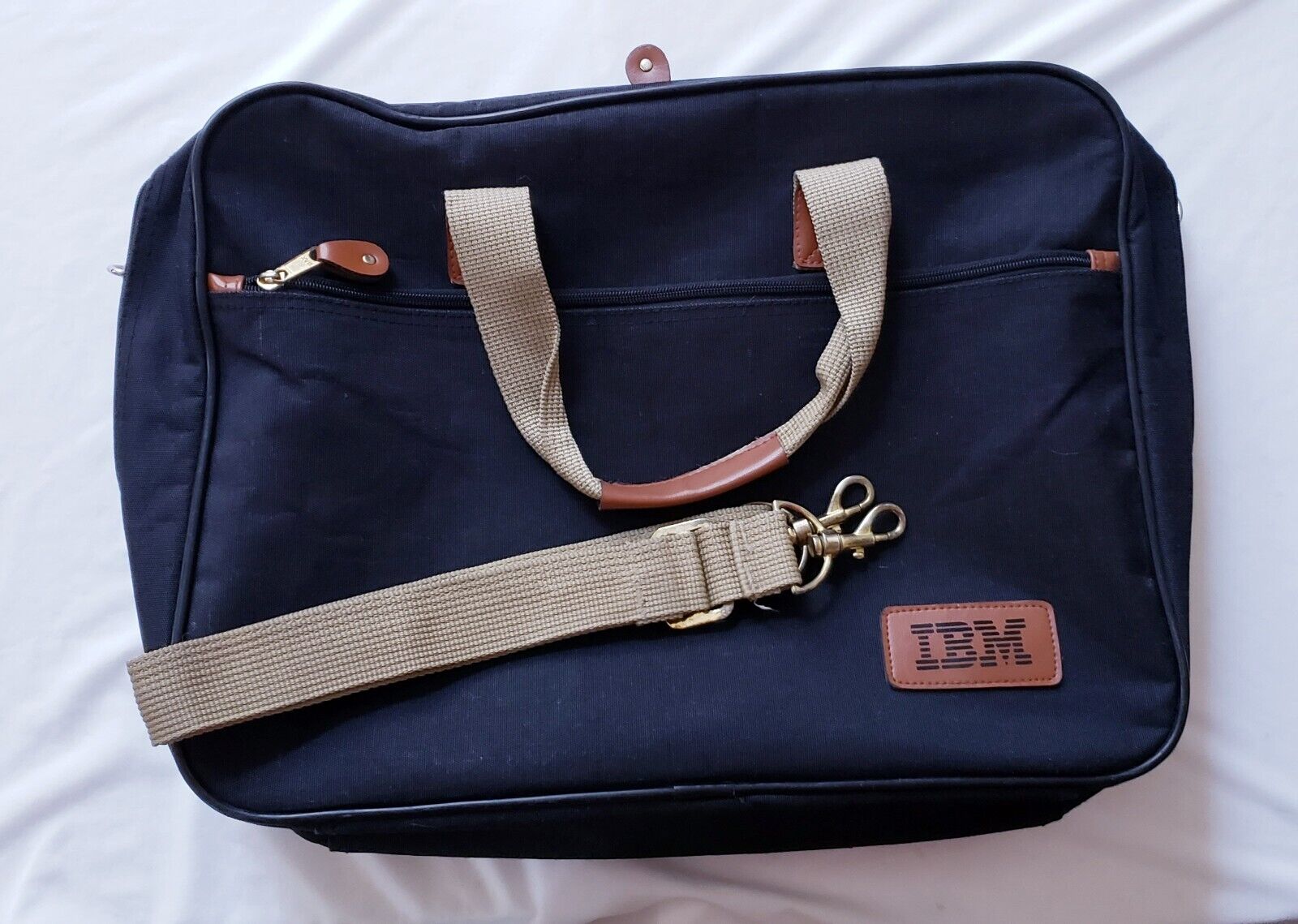 IBM ThinkPad Vintage Canvas Laptop Notebook Bag Case Black Tan Leather 17 x 14\