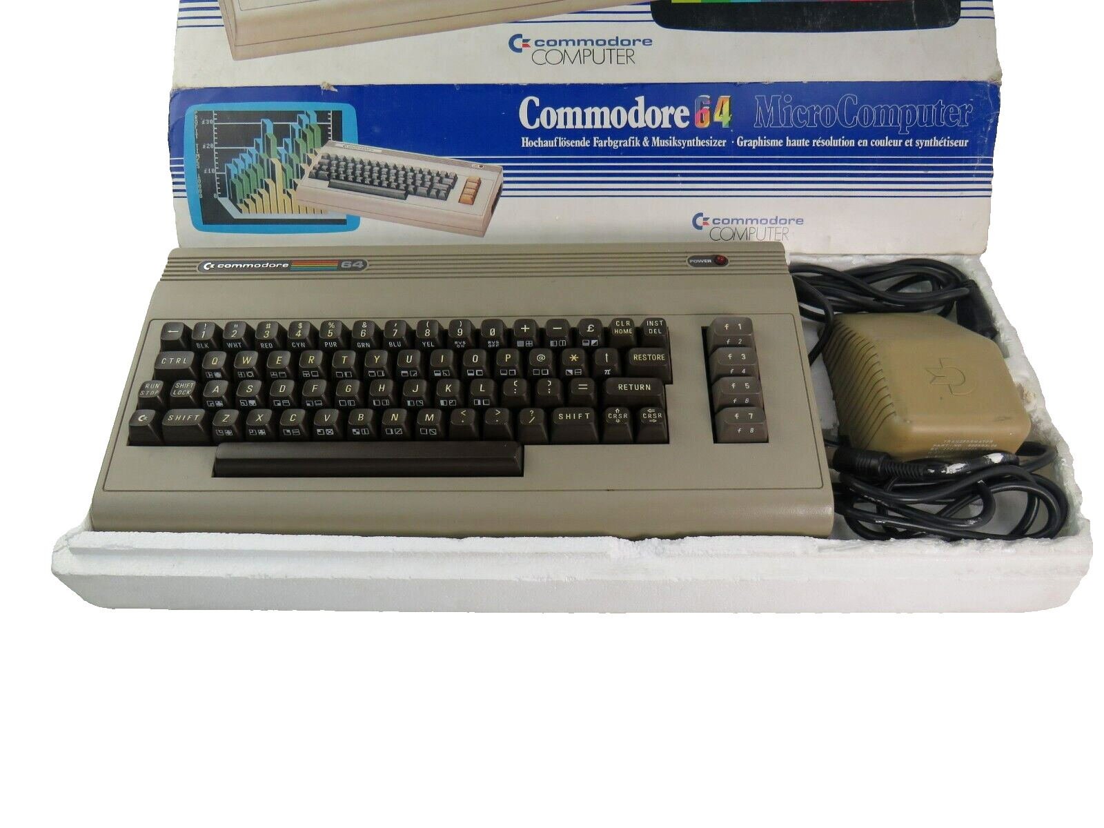 Commodore C 64 C64 with power supply and box