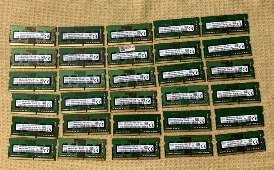 Mixed Lot of 30 SK Hynix DDR4 Laptop Memory Ram (4GB X 30)