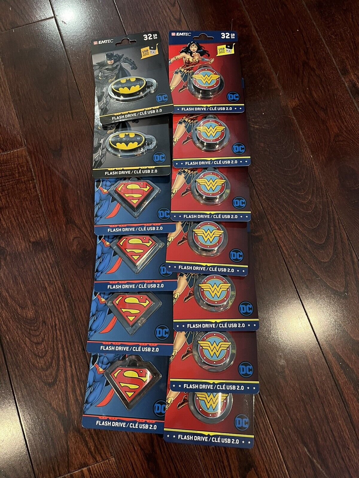 LOT OF 13 Wonder Woman Batman Superman 32GB Flash Drive Keychain Emtec DC Comics
