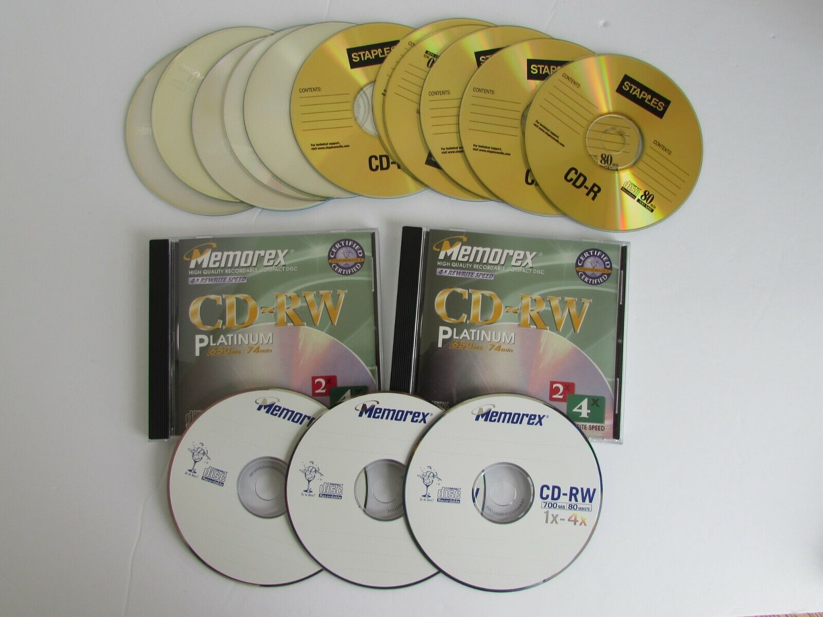CD-Rs & CD-RWs  Blank 650 & 700 MB 74 & 80 Min Memorex Imation Staples Lot of 16