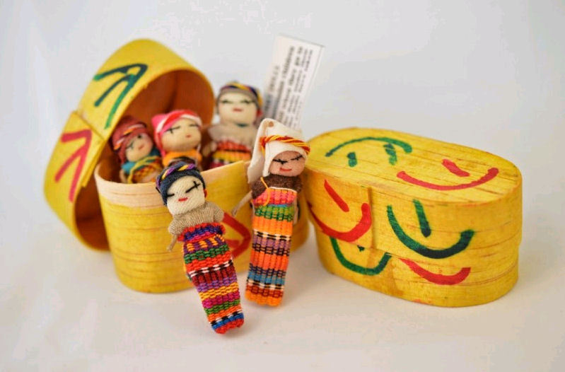5x Large Guatemalan Worry Dolls in a BOX - Hand Made Mayan Trouble Doll 2\