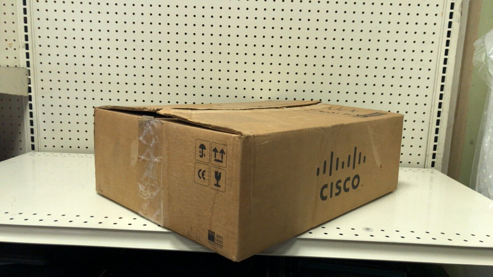 NEW CISCO 2821-SRST/K9 2800 Series Integrated Services Security Router NOB