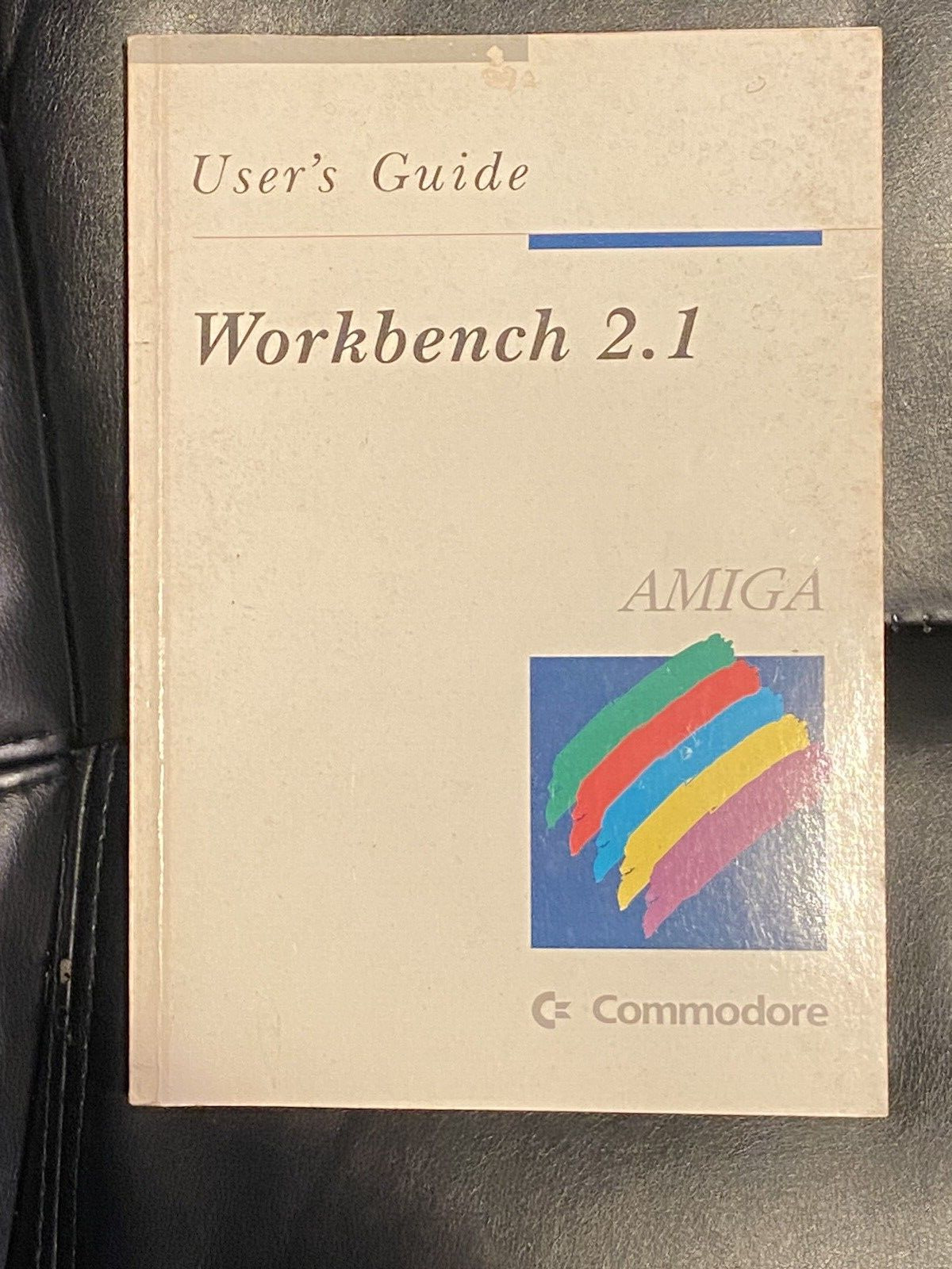 AMIGA COMMODORE  WORKBENCH 2.1 Users Guide