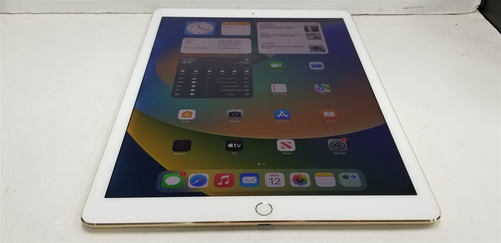 Apple iPad Pro 2nd Gen 64gb Gold A1670 12.9in (WIFI) Reduced Price NW8472