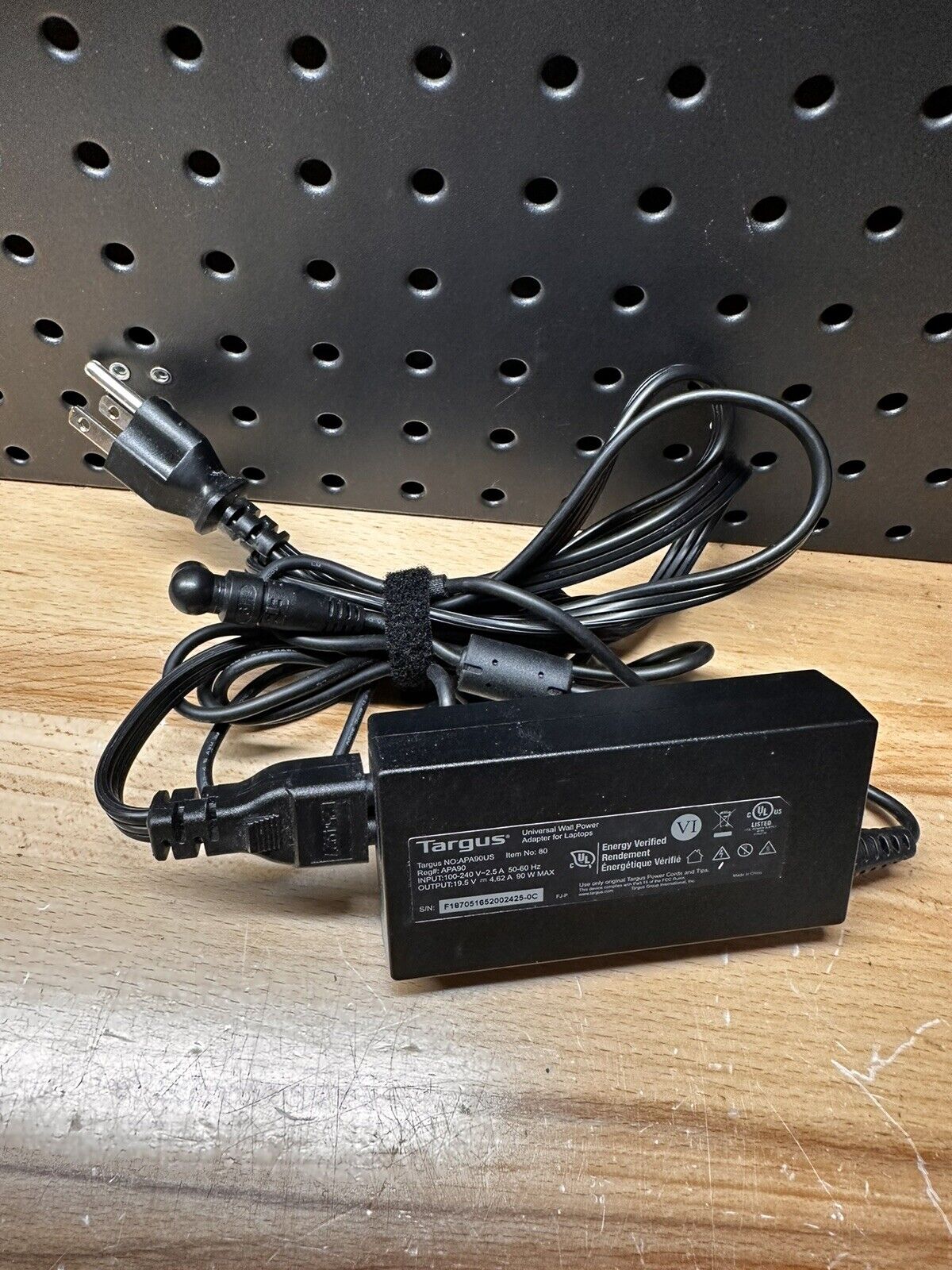 (B) Targus APA90US 19.5V 4.62A AC Adapter with Power Cord