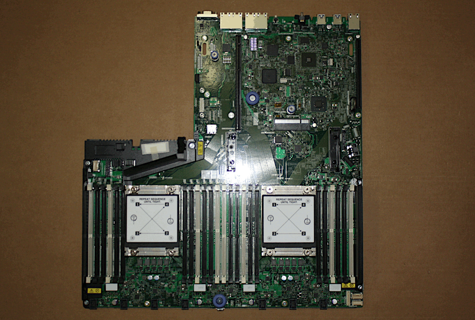 Lenovo IBM x3550 M5 DDR4 Motherboard / System Board - 01KN187  - 8869