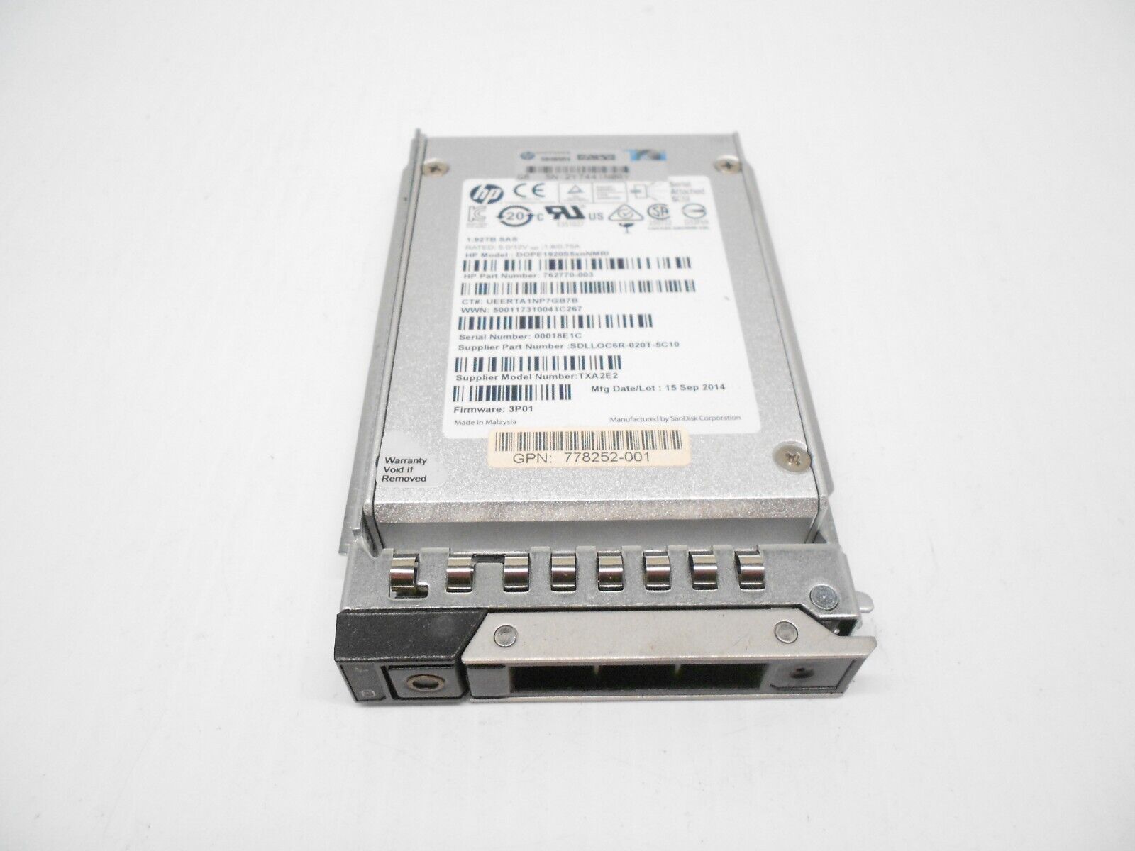 SanDisk 1.92TB SSD SAS 2.5 6G Dell Server Hard Drive R540 T640 R640 R740 R740XD