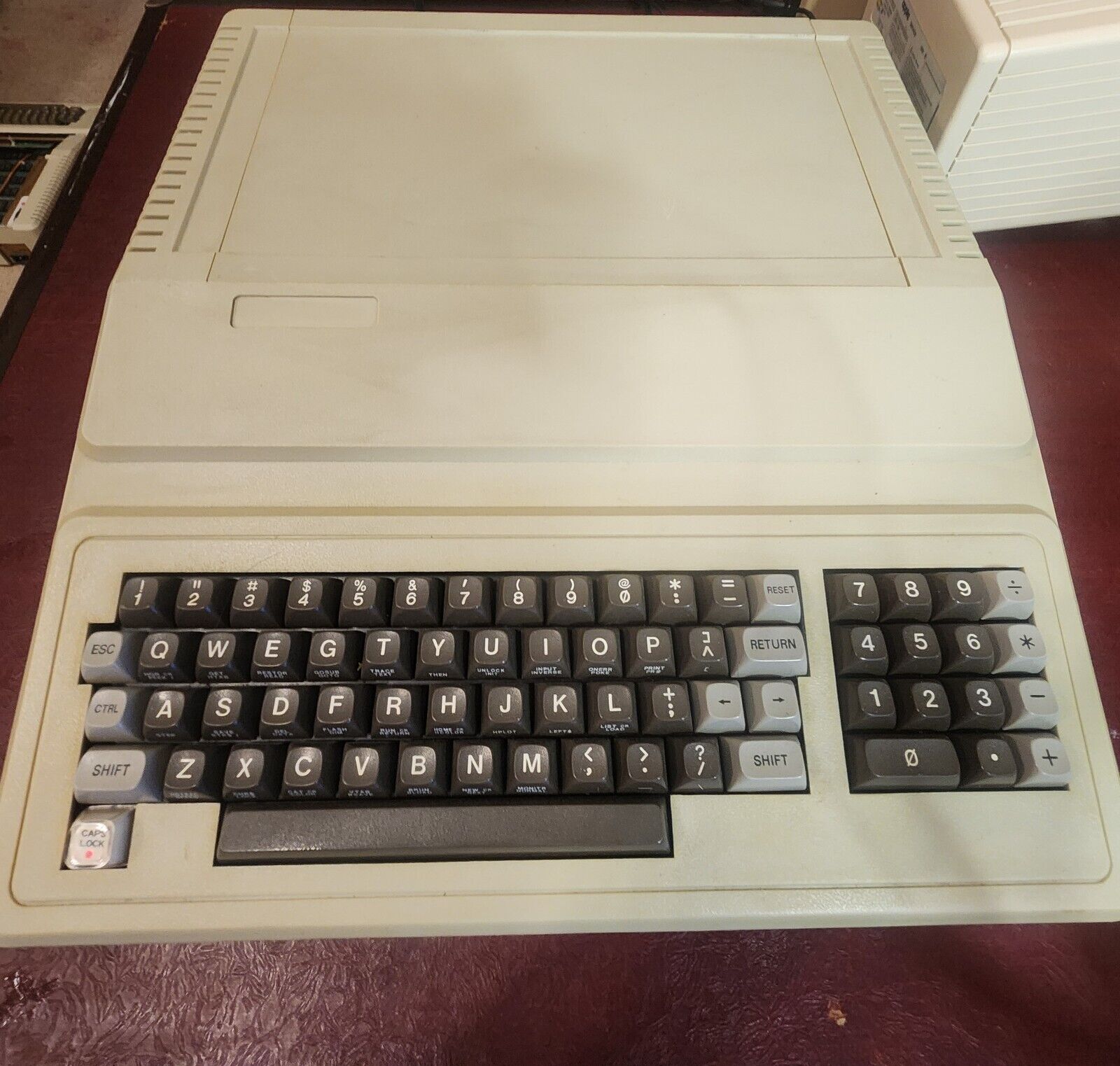 Vintage RARE Apple II Plus Clone Computer - Great Condition - Works
