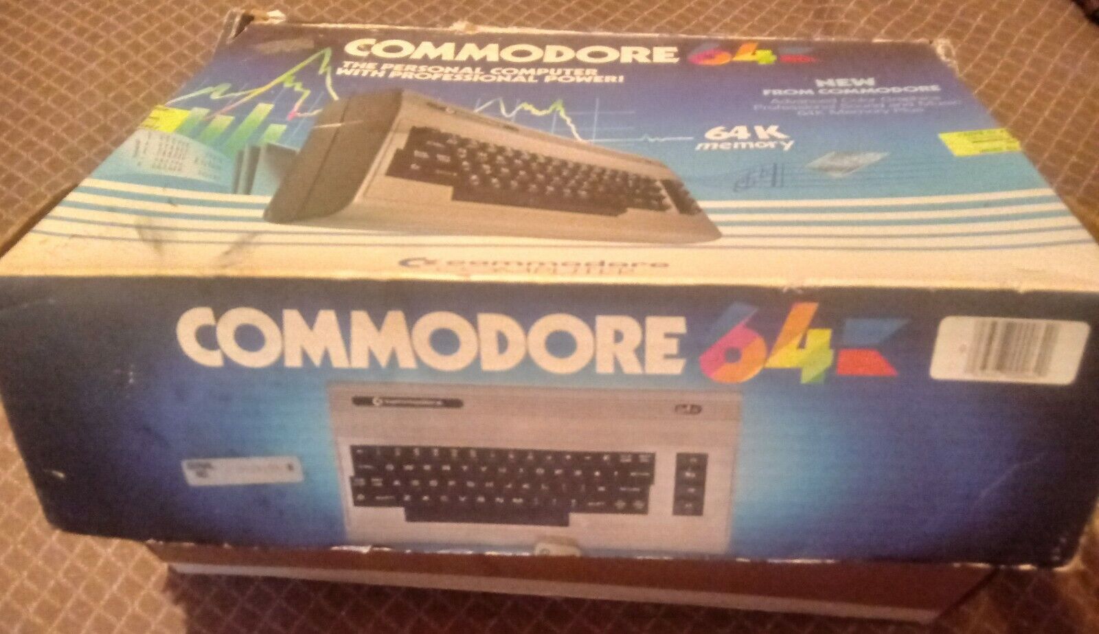 VINTAGE COMMODORE 64K COMPUTER, ORIGINAL BOX
