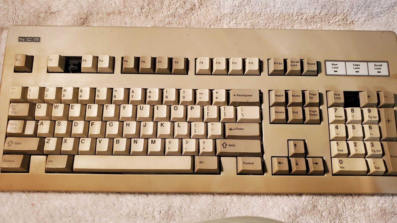 NCR Mechanical Clicky Keyboard Vintage H0150-STD1-12-17 Rare (2 Missing Keys)