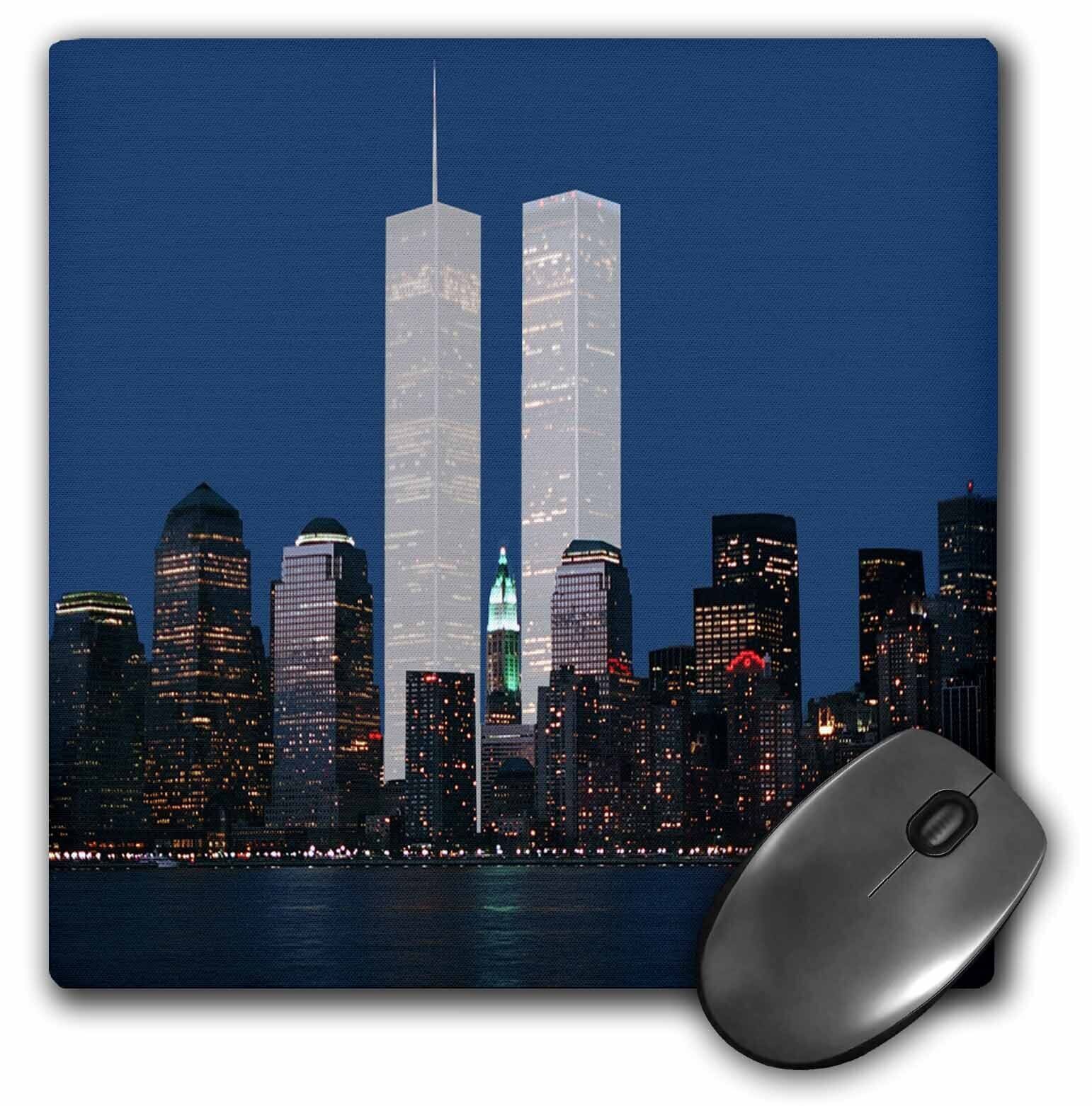 3dRose New York City evening skyline featuring the Twin Towers MousePad