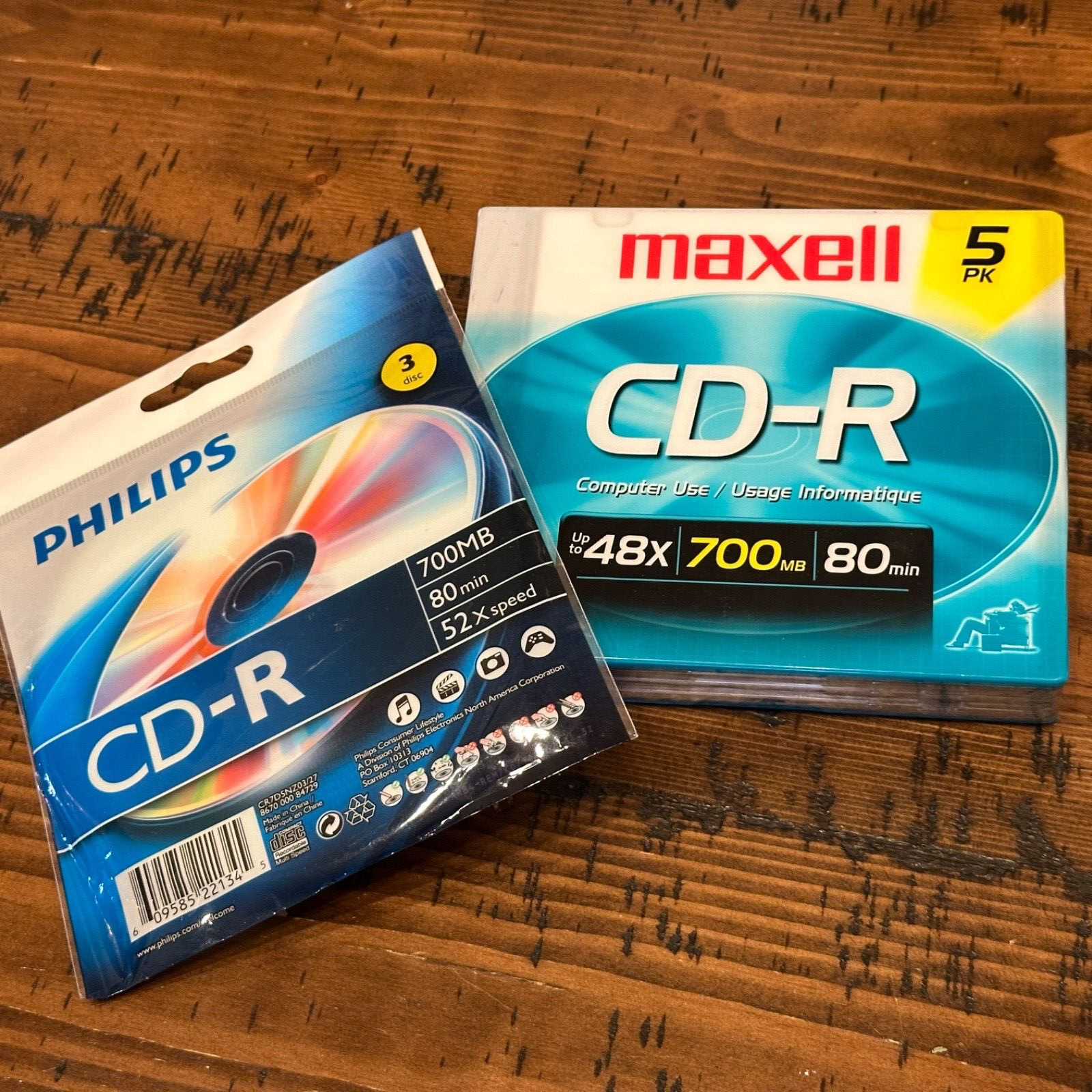 Lot of 8 MAXELL & PHILIPS CD-R Recordable 80min 700mb CDR Blank Compact Discs
