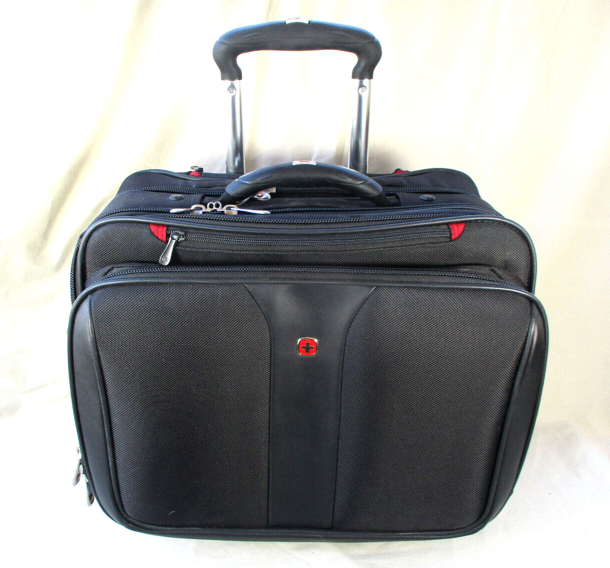 Swiss Gear Wenger Patriot Business Rolling Laptop Briefcase Luggage Carry On Bag