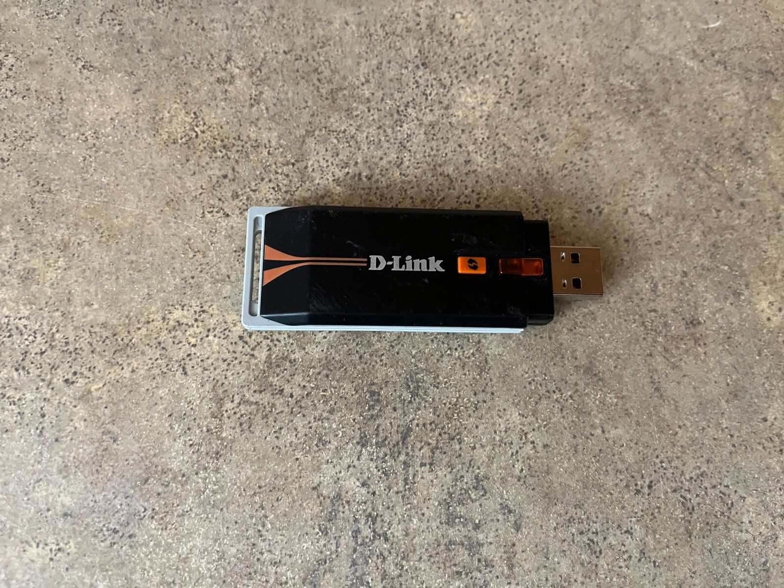 D-LINK DWA-130 WIRELESS USB ADAPTER WIFI  B6-3(5)