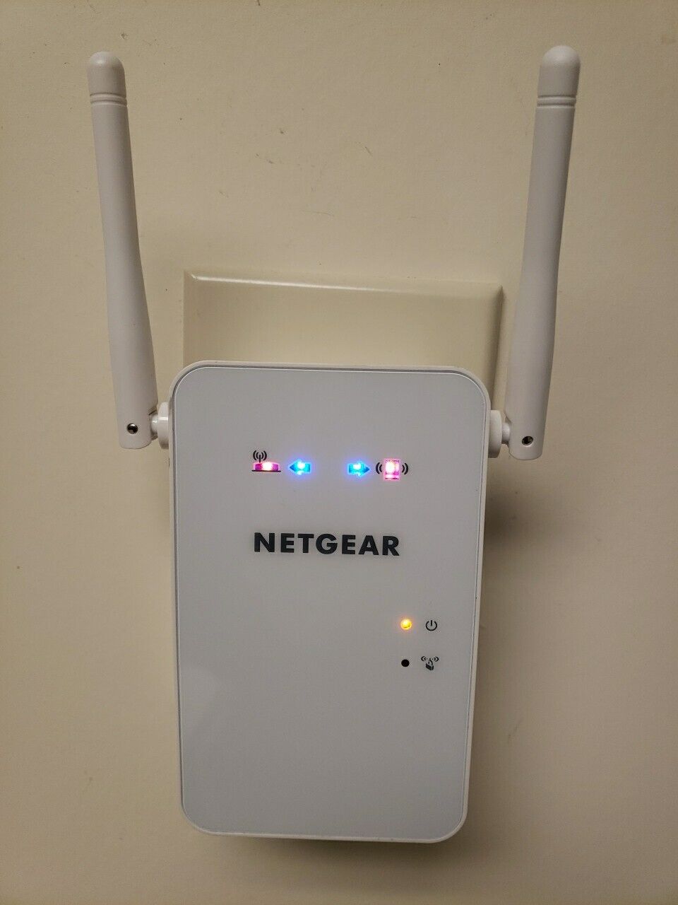 NETGEAR EX6100v2 Dual Band Gigabit AC750 Wi-Fi Range Extender-TESTED