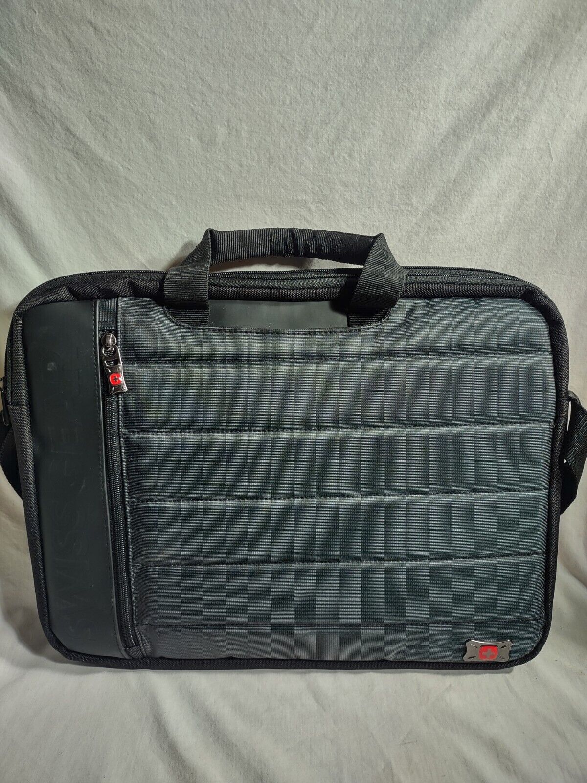 Swiss Gear 15” Laptop Shoulder Strap Computer Case Messenger Travel Bag Gray