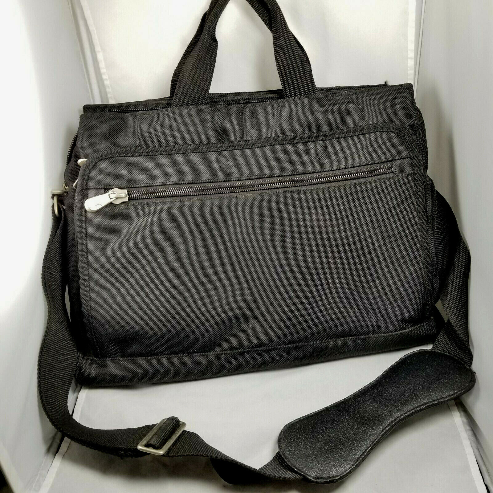 Travelon Large Heavy Duty Canvas Laptop Messenger Bag Black Shoulder Strap 