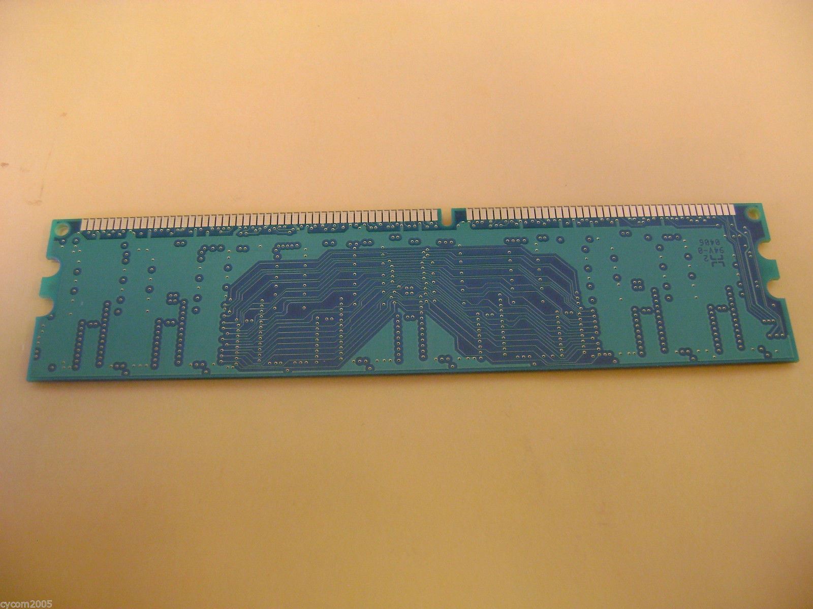Elpida 256MB PC2700 CL2.5 8c 32x8 DDR DIMM EBD25UC8AMFA-6B from HP Pavilion 552w