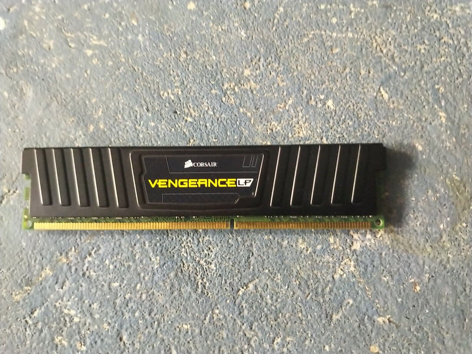 Corsair 8gb Vengeance LP DDR3 1600mh RAM