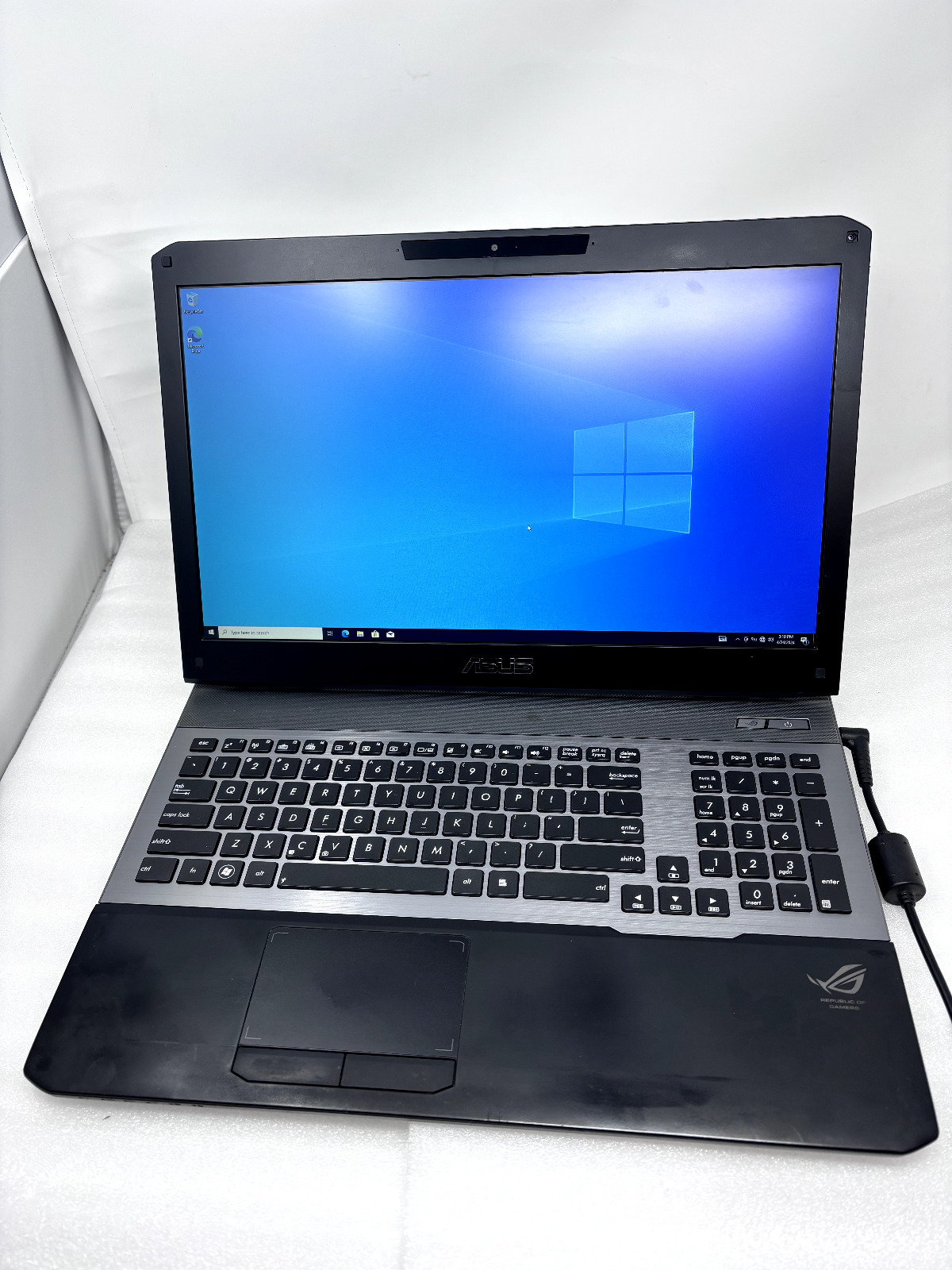 ASUS G75V ROG Gaming Laptop i7-3610QM 2.30 GHz -No Battery, Back Cover but Works