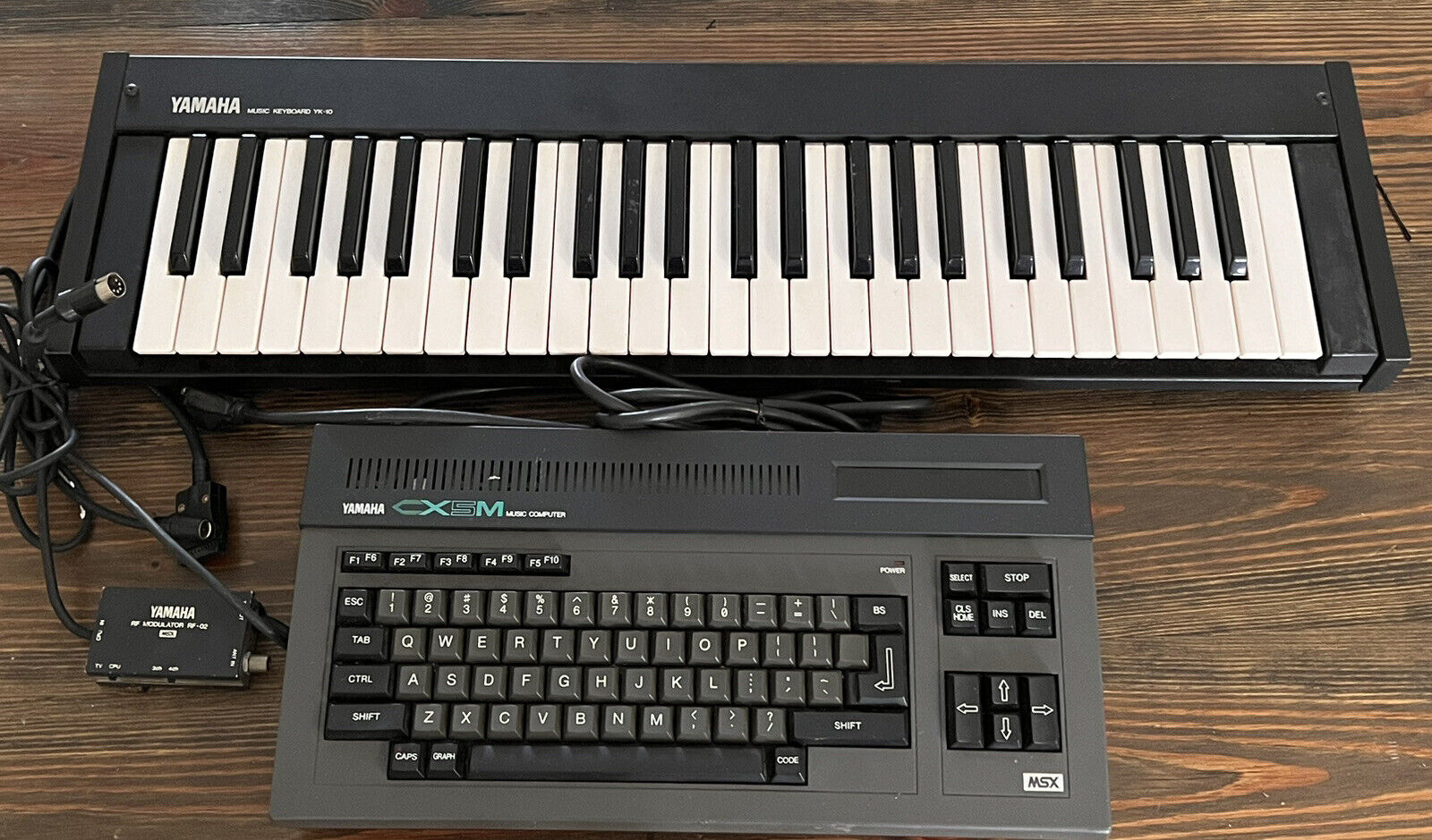 Vintage Yamaha CX5M MSX Music Computer & YK-10 Music Keyboard & RF Modulator