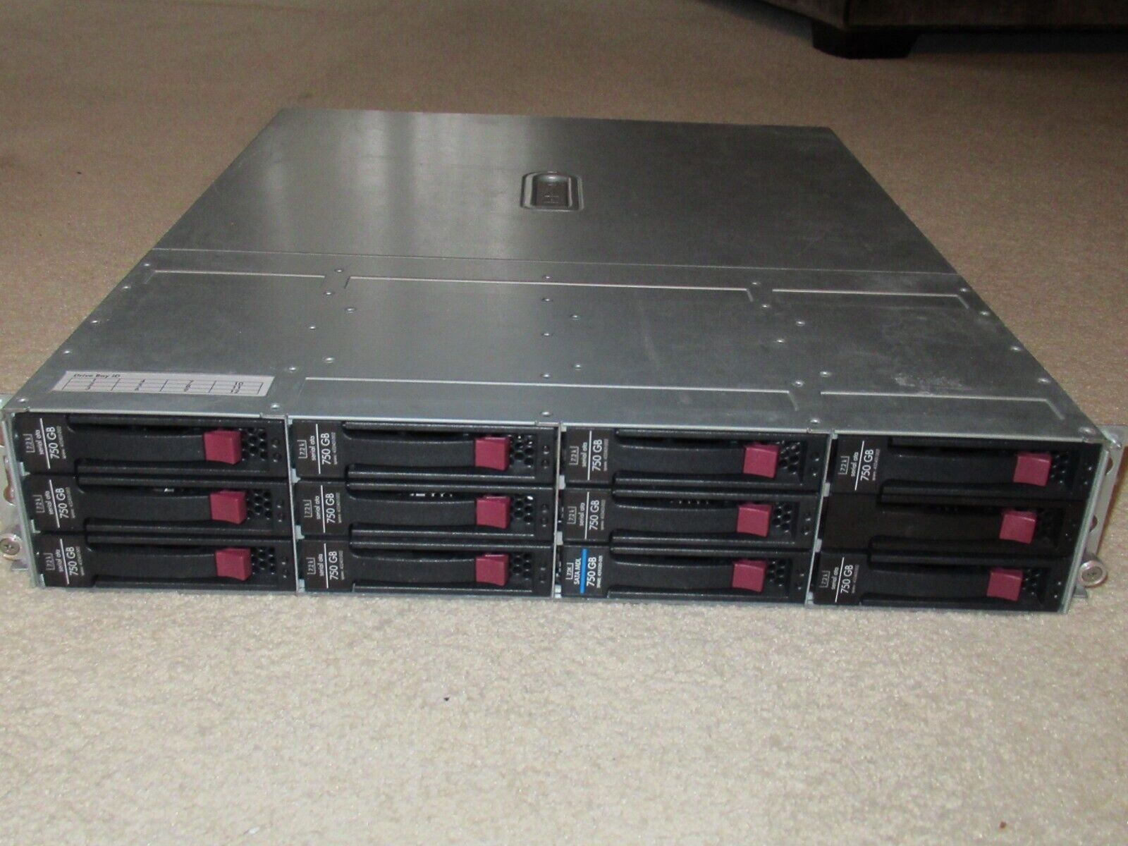 HP StorageWorks Modular Smart Array 20- 335921-B21 20 8 Drive bay MSA20 Computer