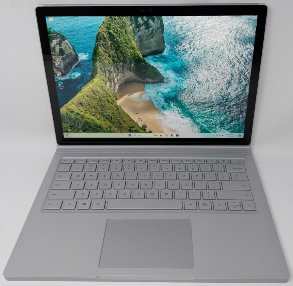 Microsoft Surface Book Laptop i7-6600U 2.6GHz 13\