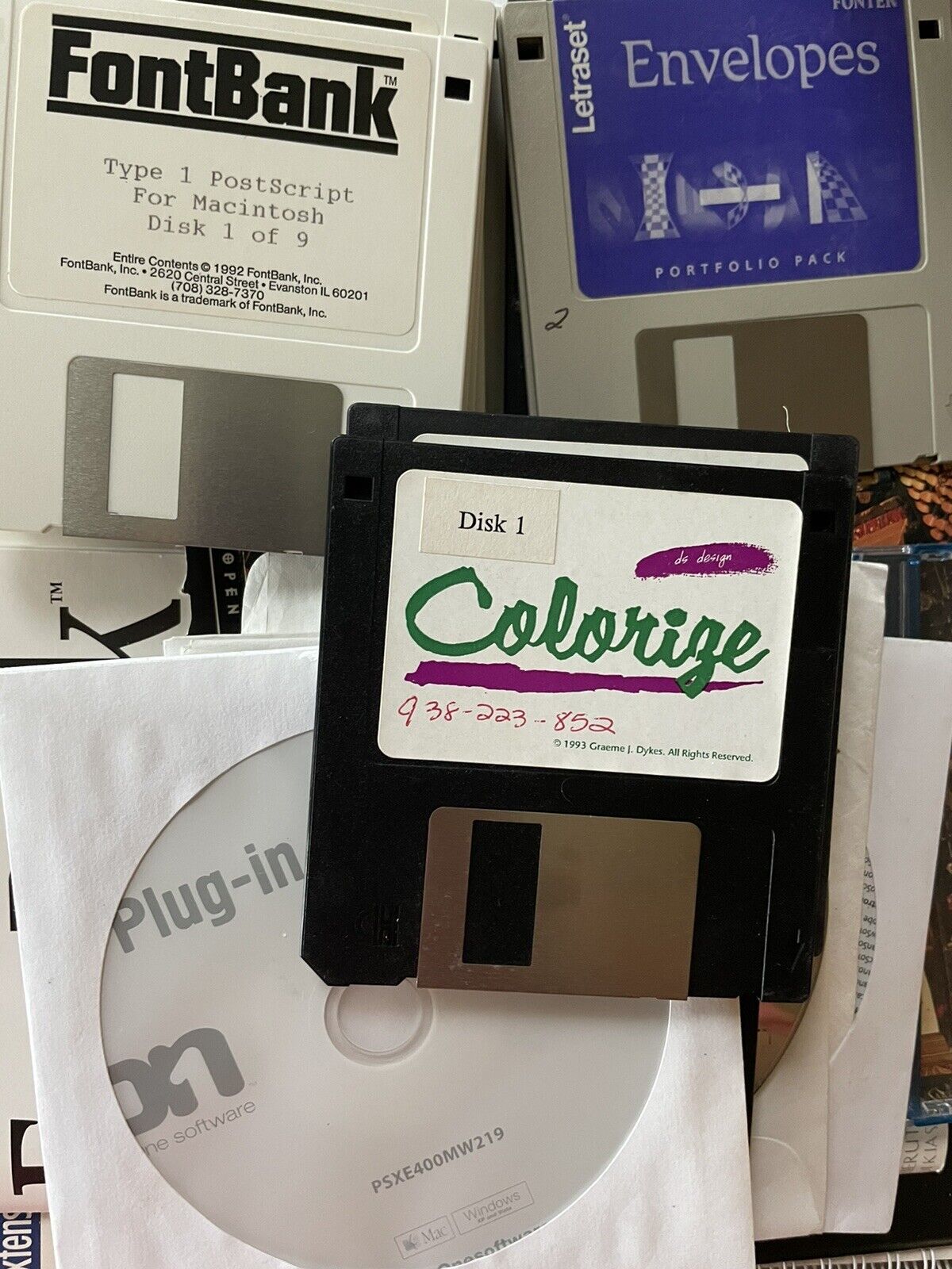Lot of MAC vintage software Macintosh Fontbank Colorize Hp Deskjet Quick Keys